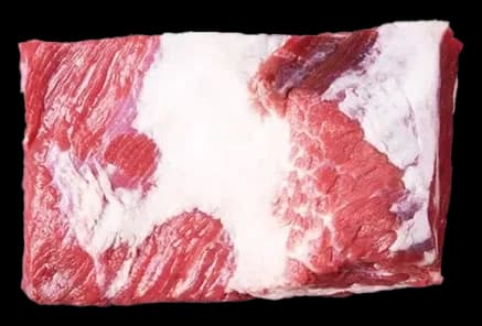 Dana Brisket — dekupe ürün fotoğrafı